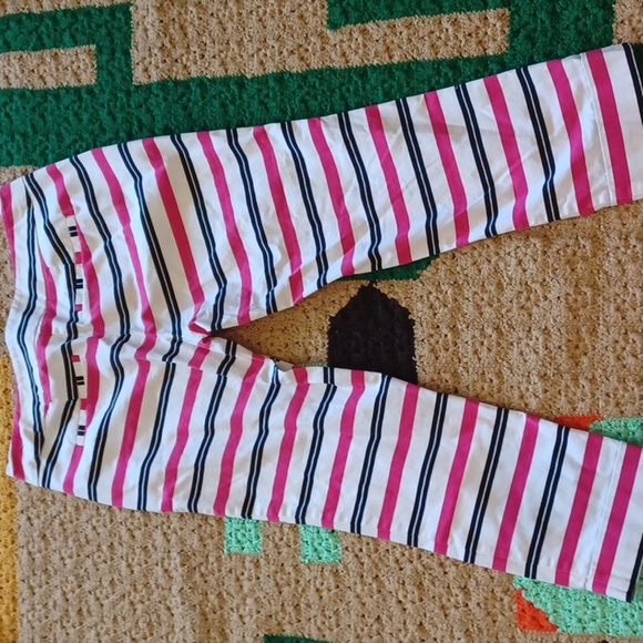 7thAvenue Design Studio New & Company White & Pink striped Capri Pants Stetch - Picture 2 of 7